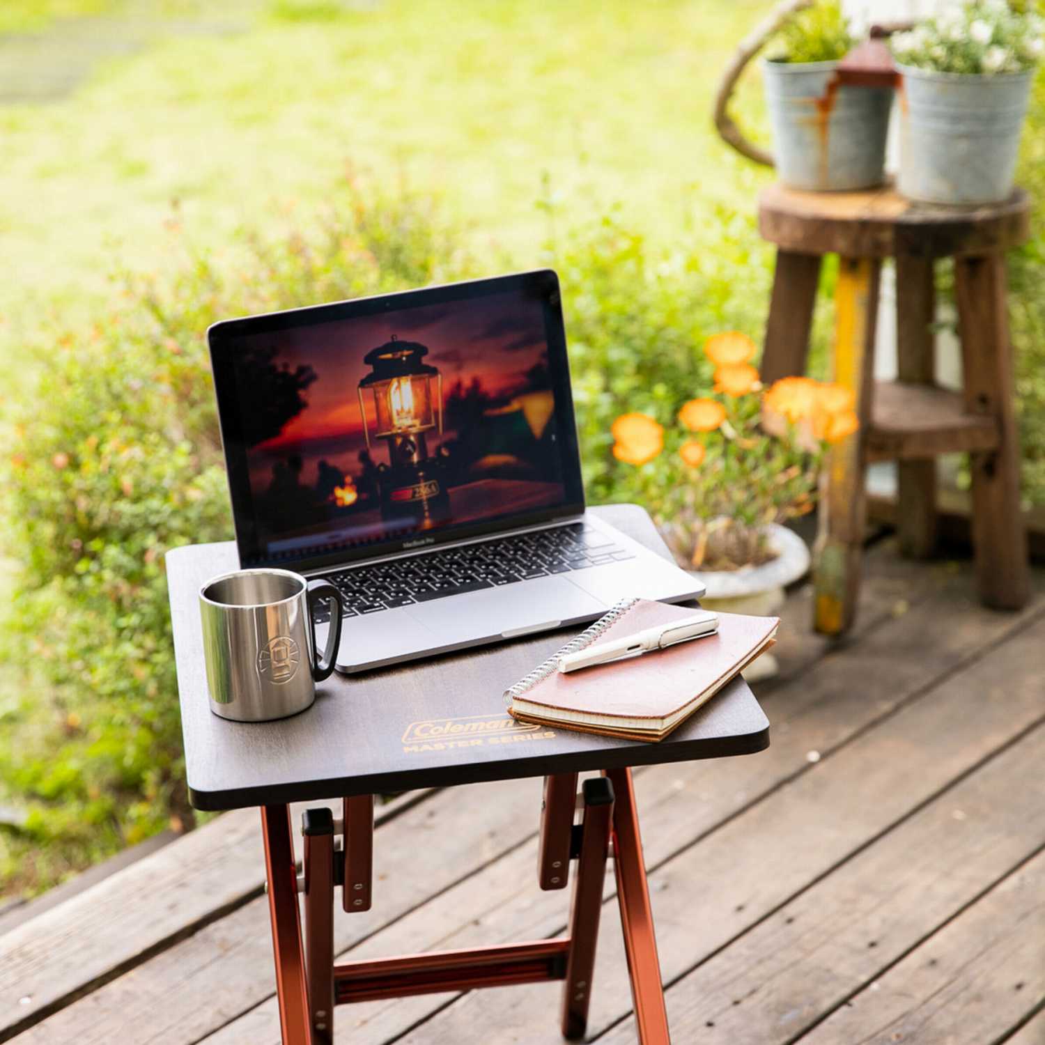 バタフライサイドテーブルの通販｜キャンプ用品のコールマン【公式