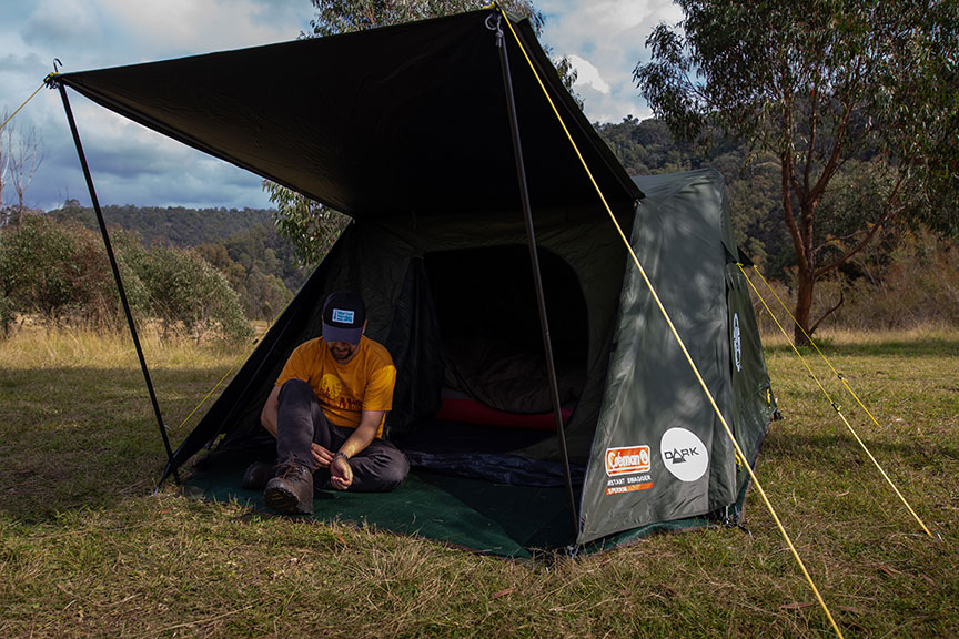 コールマン インスタントスワガー3P ダークルーム | アウトドア用品