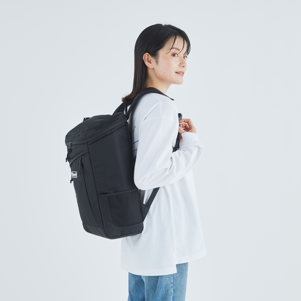 ウォーカースクエアバックパック20(ブラック)の通販｜キャンプ用品の