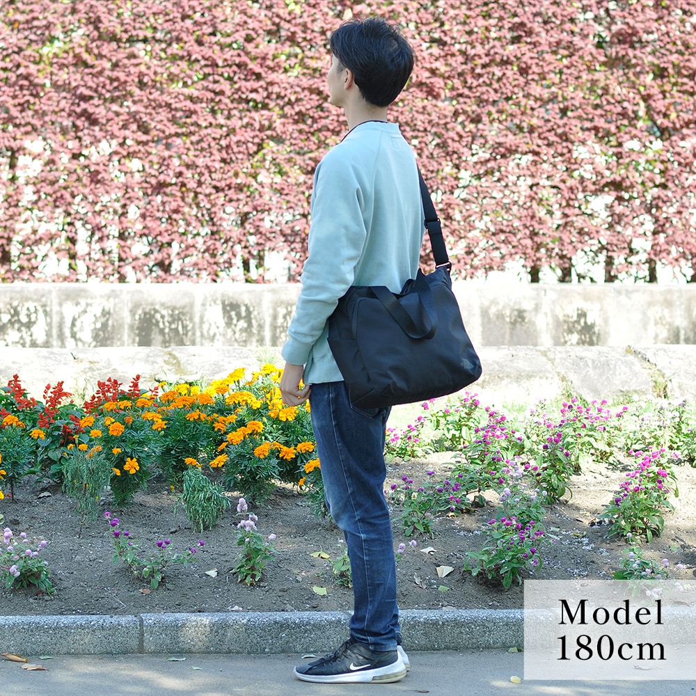 ノースフェイス THE NORTH FACE シャトルトートSHUTTLE TOTE 1