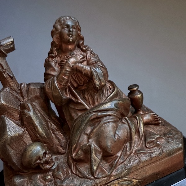 サント・ボームのマグダラのマリア像 - Eggplant