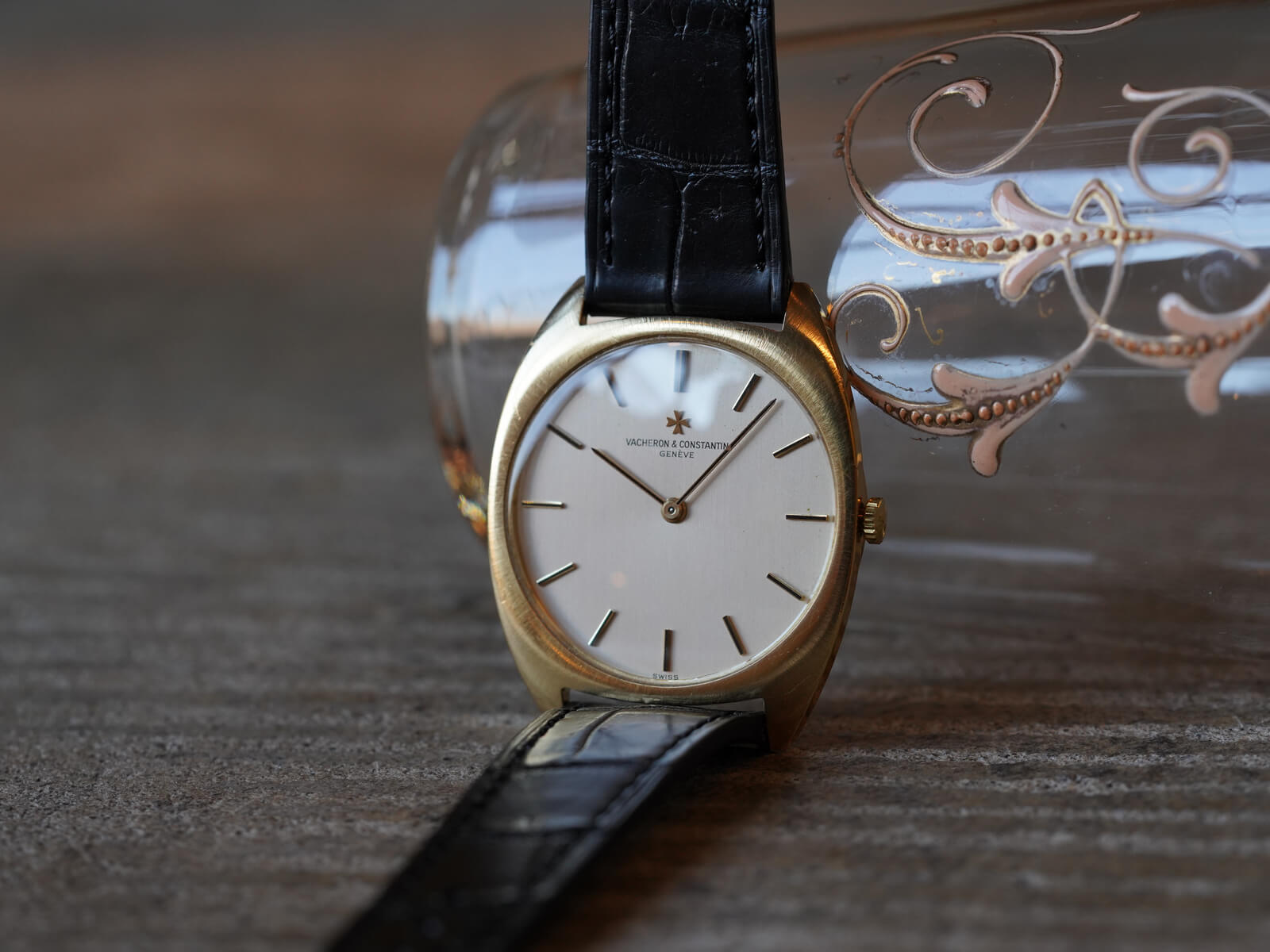 ヴァシュロンコンスタンタン/トノーケース/シルバーダイヤル/18KYG/手