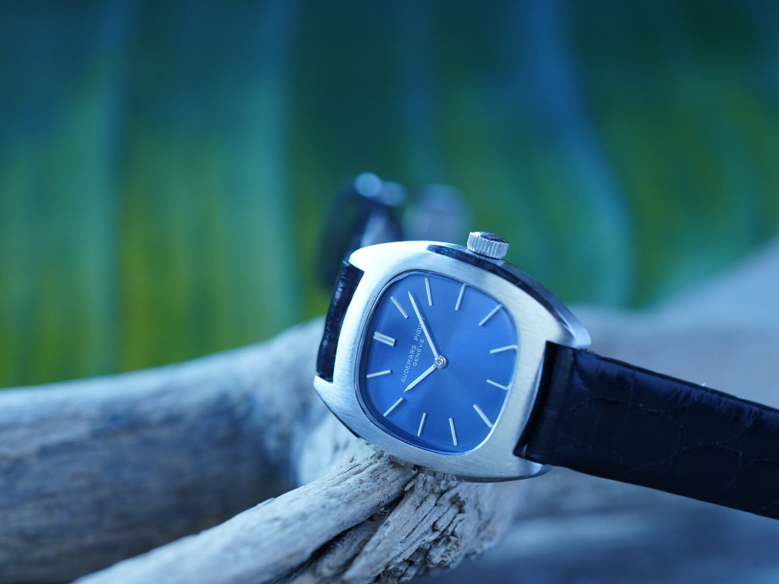 オーデマピゲ/トノーケース/ブルーダイヤル/Audemars Piguet/Tonneau