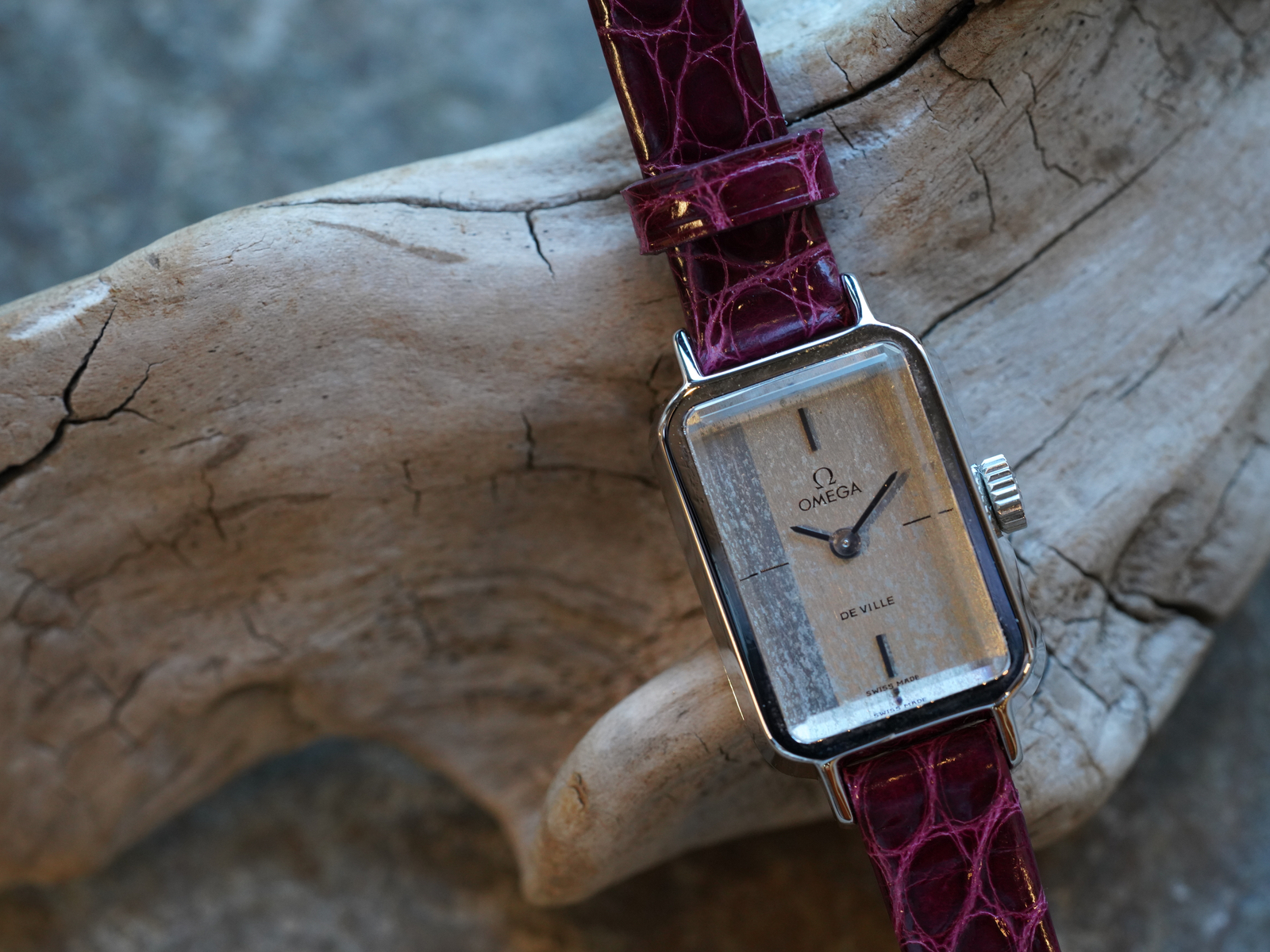 オメガ/デヴィルレクタンギュラー/サファイアカットガラス/シルバー