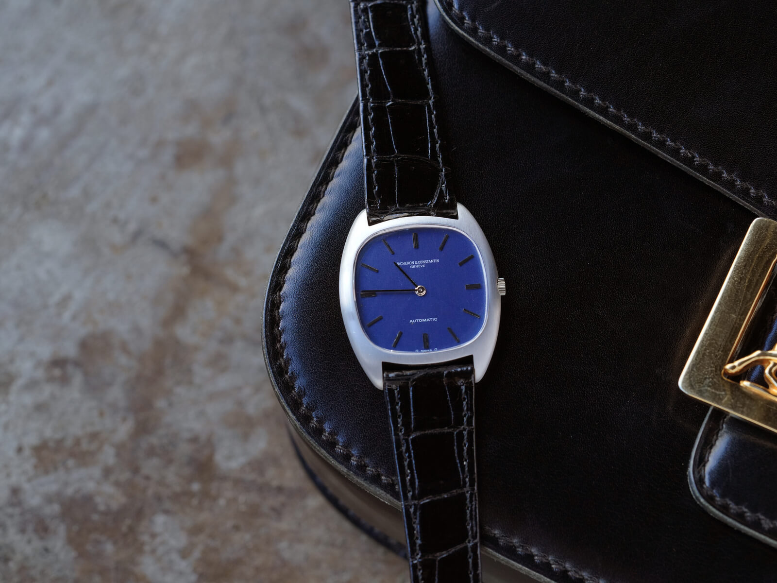 ヴァシュロンコンスタンタン/トノーケース/シグマブルーダイヤル