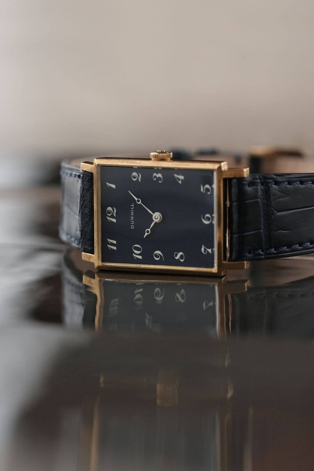 ダンヒル/レクタンギュラーケース/アラビアブルーダイヤル/Dunhill