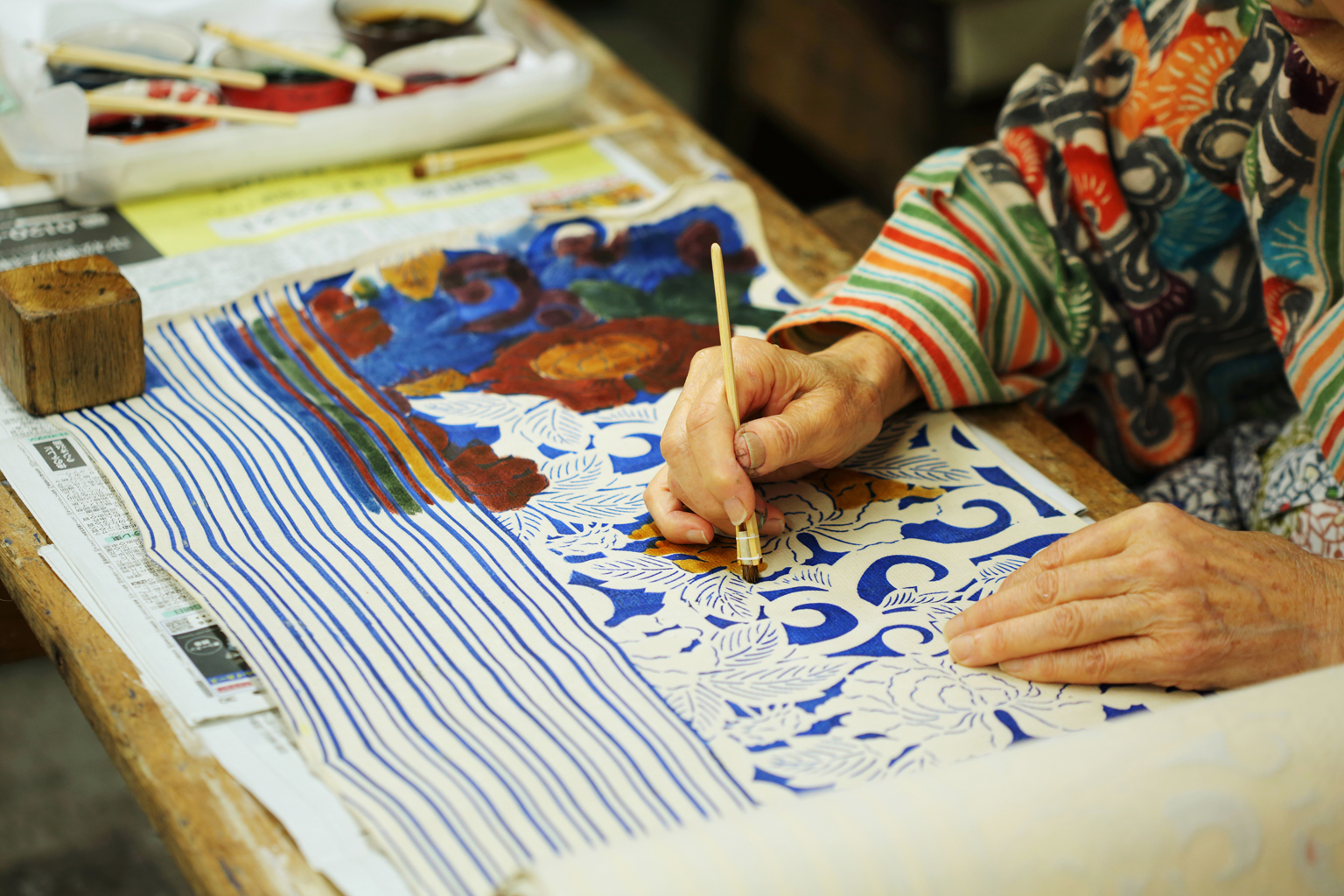 型小紋】受け継がれる柄に 時代の色をのせて | 江戸川「もの」語り