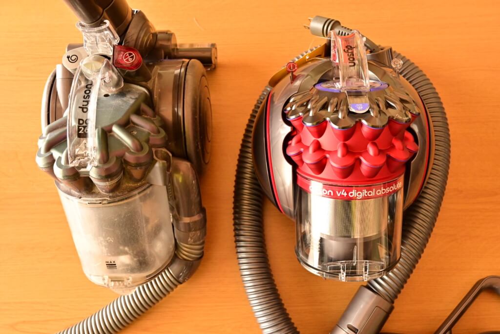 Dyson V4 Digital Absolute (CY29 ABL) 購入レビュー