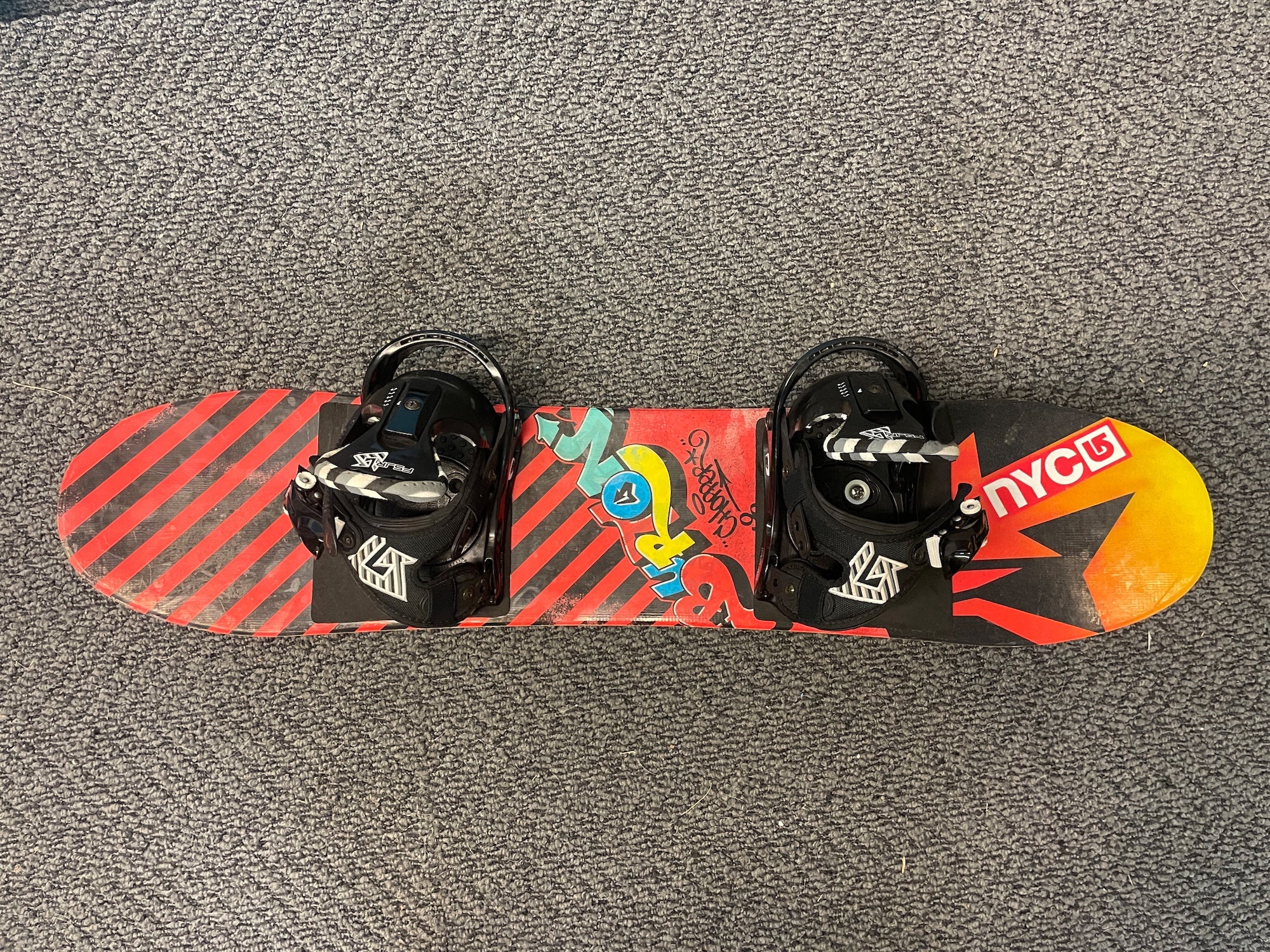 Burton Chopper kids snowboard 90cm | SidelineSwap | Buy and Sell