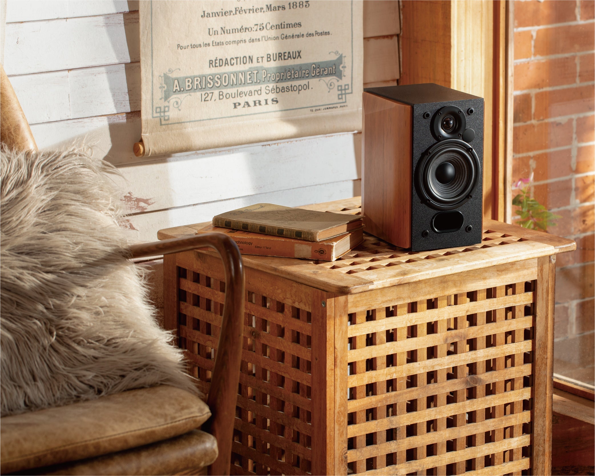 R1380DB Active Bluetooth Bookshelf Speakers – Edifier USA