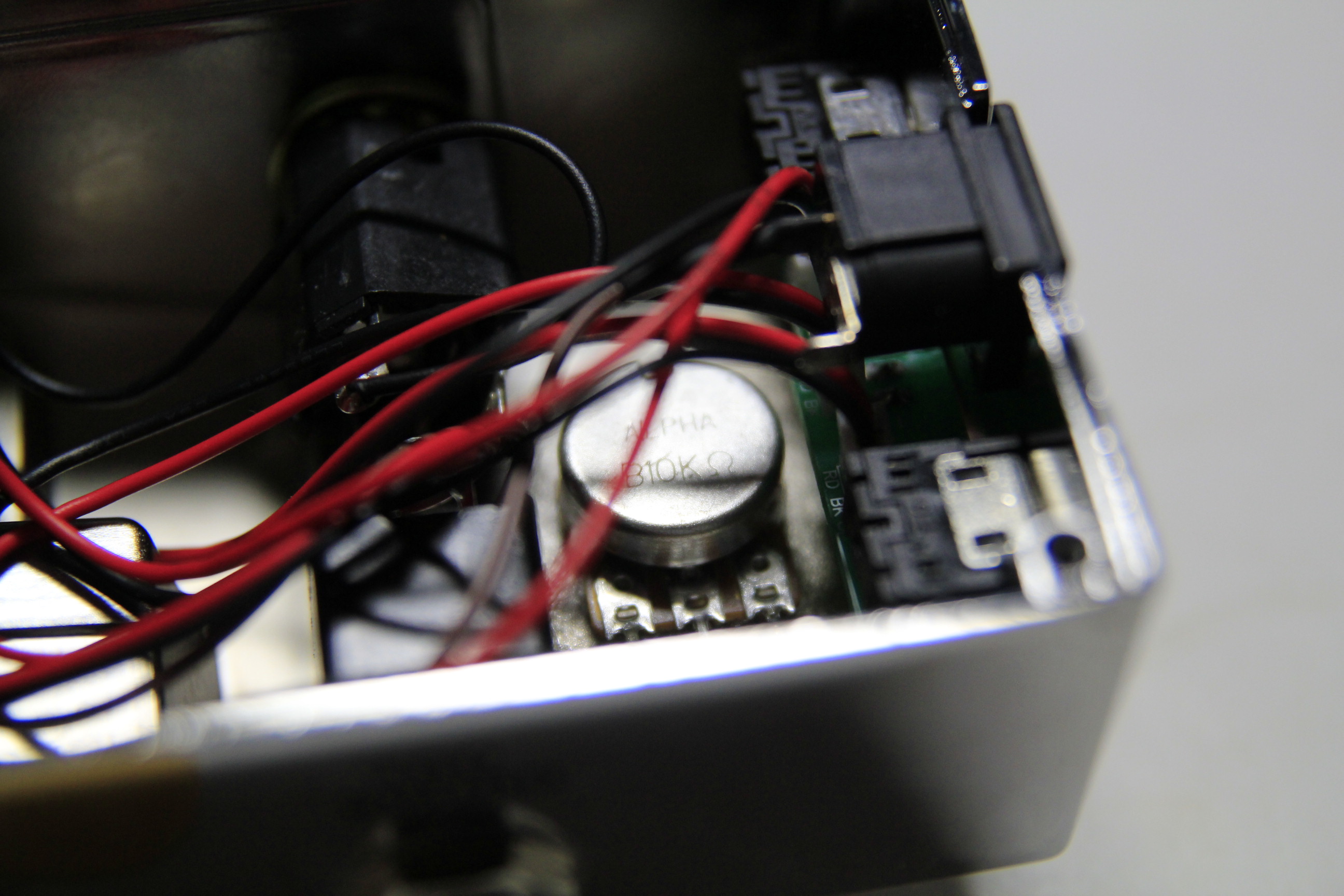 ノイズリダクション最強説、ISPのDECIMATORⅡを買ってレビューしてみます。