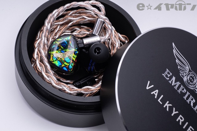 今月のキニナル】新感覚！！EMPIRE EARS Valkyrieがキニナル