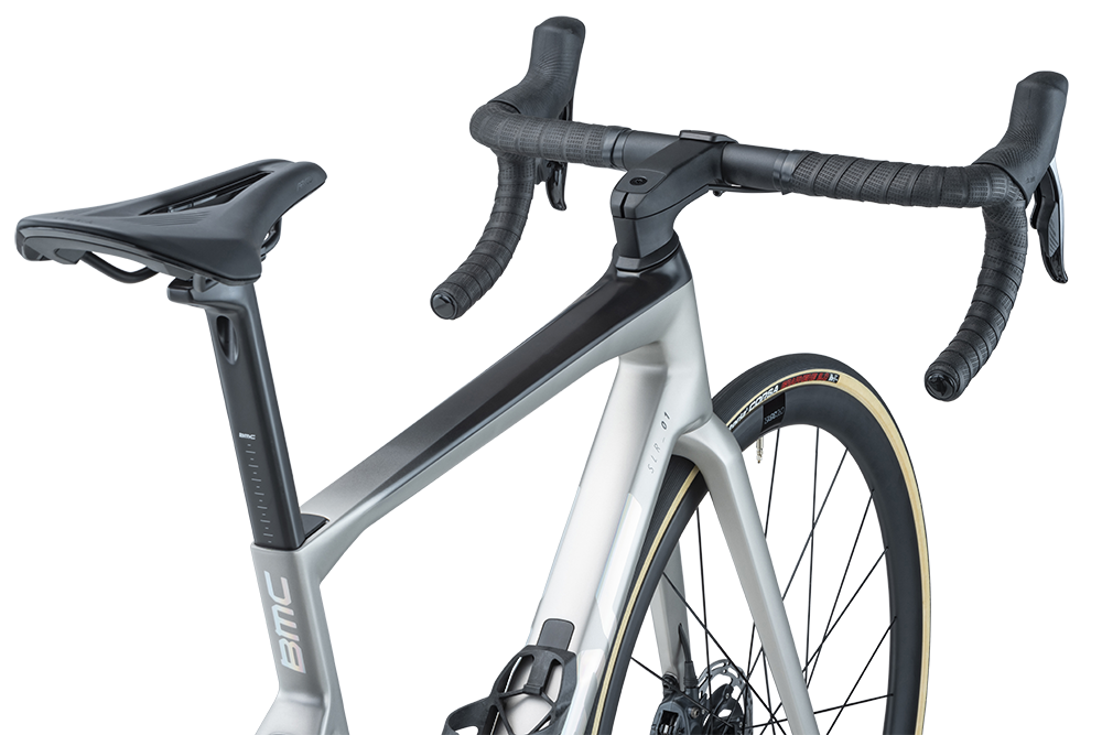 Teammachine SLR01 FOUR｜BMC Switzerland 日本公式Webサイト