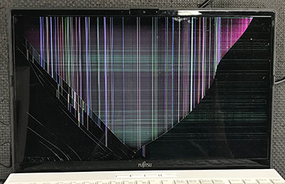 富士通 FMVA45F1WHの液晶修理 落下による画面故障 | 液晶修理センター
