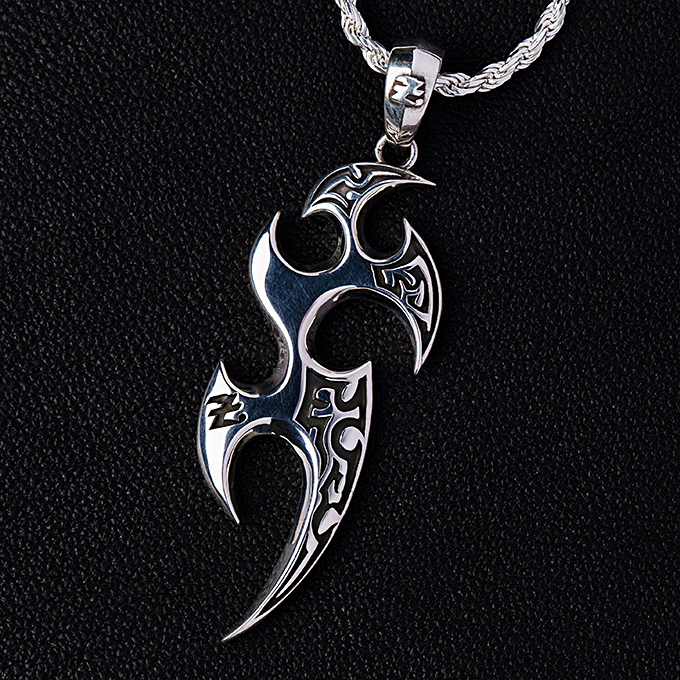 梅雨も明け、早くも立秋に差し掛かろうとしている今日この頃