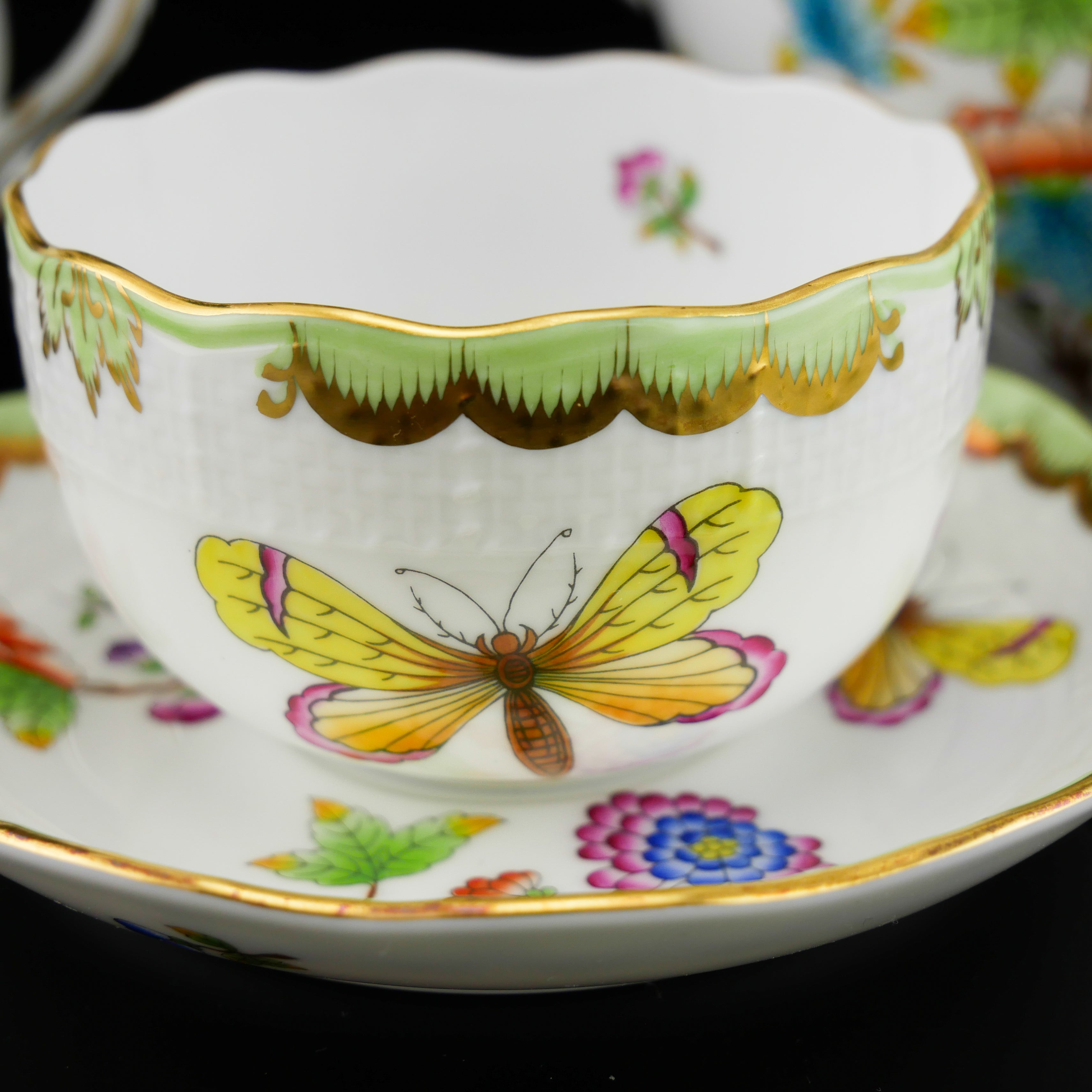 伝統・本物】ヘレンド『ヴィクトリア』ティーセット - 英国