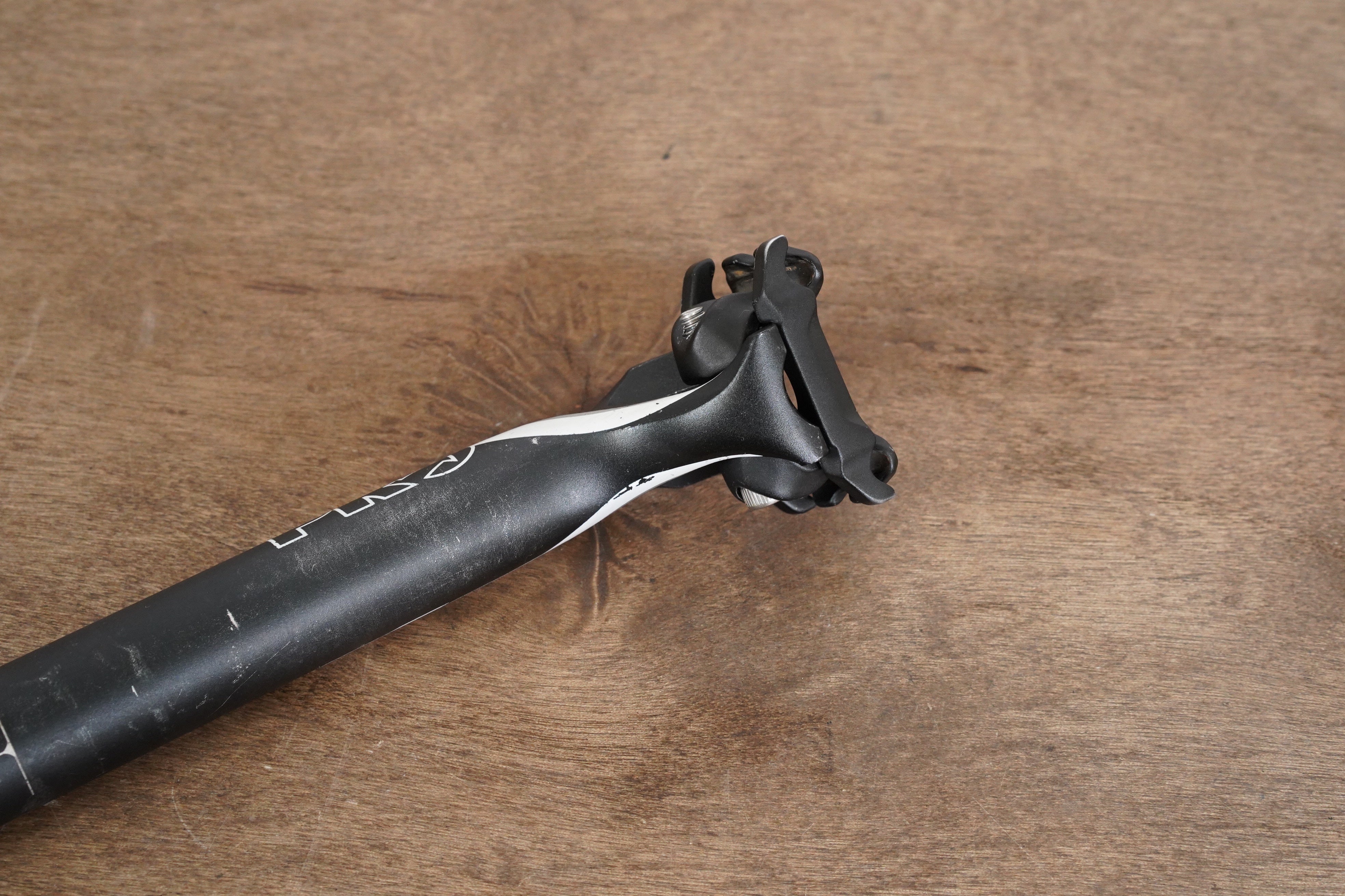 27.2mm PRO Vibe 7s Alloy Setback Road Seatpost – Elevate Cycling