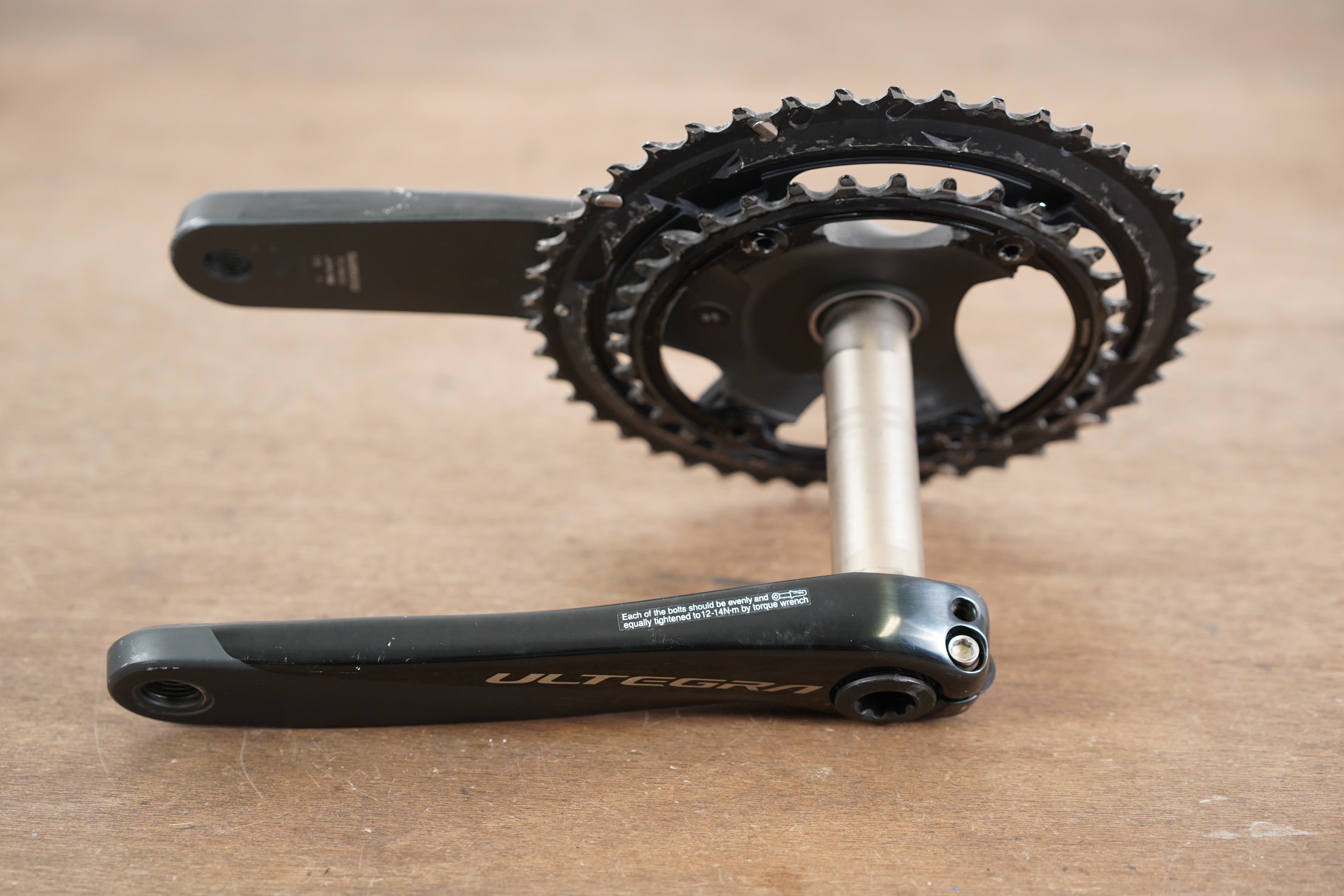 175mm 46/36T Shimano Ultegra FC-R8000 11 Speed Road Crankset 8000
