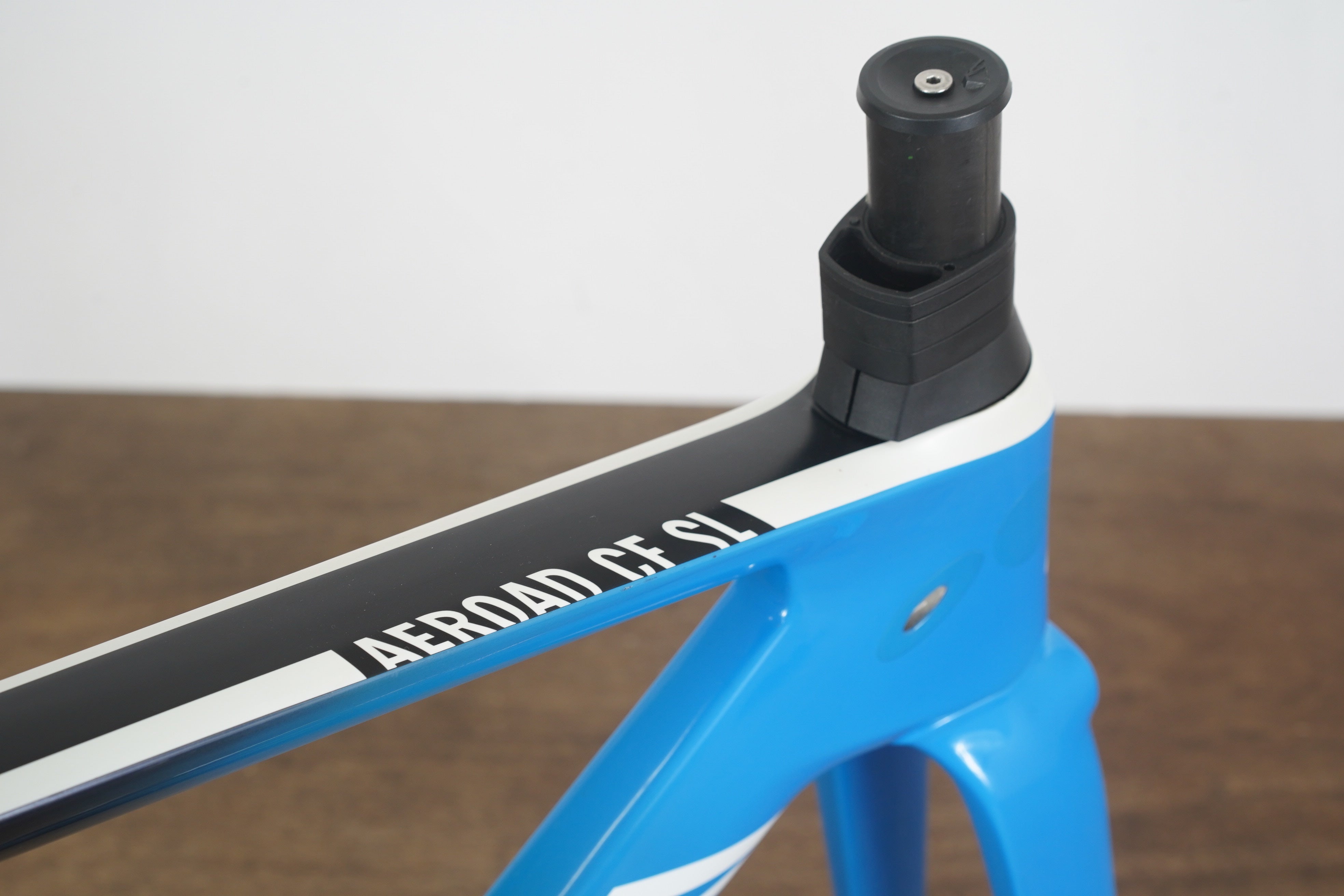 XS Canyon Aeroad CF SL Carbon Rim Brake Road Frameset – Elevate