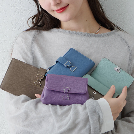 IACUCCI｜イアクッチのポーチ（ポーチ）通販｜ELLE SHOP (エル・ショップ)