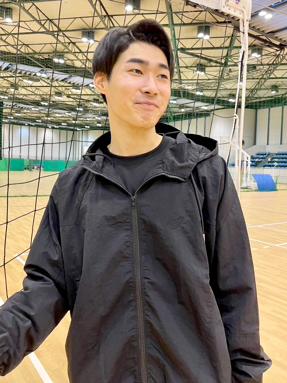 NYLON ZIPUP HOODIE – BeeQuick