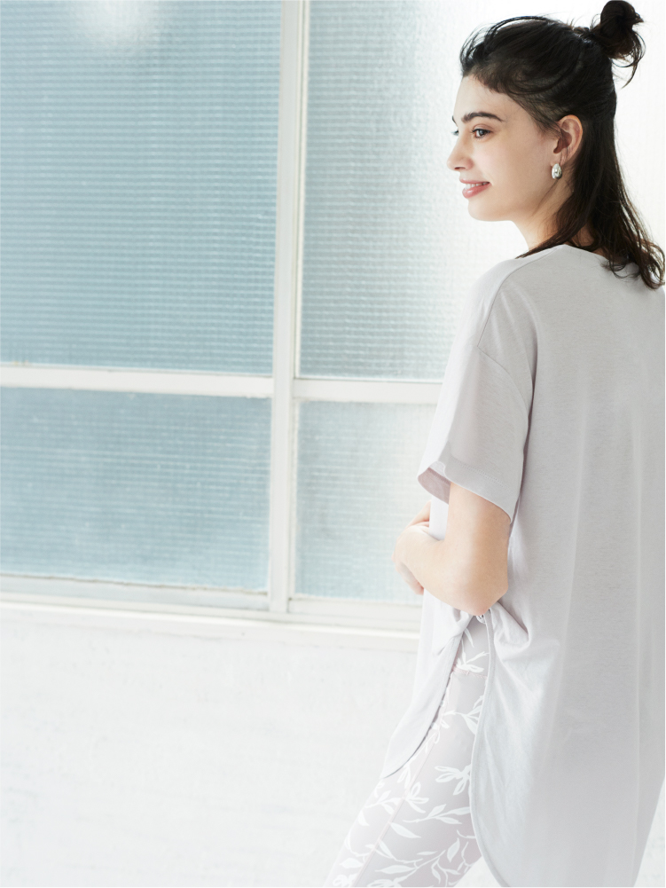 ONLINE LIMITED emmi yoga NEW COLLECTION │ emmi（エミ）公式サイト