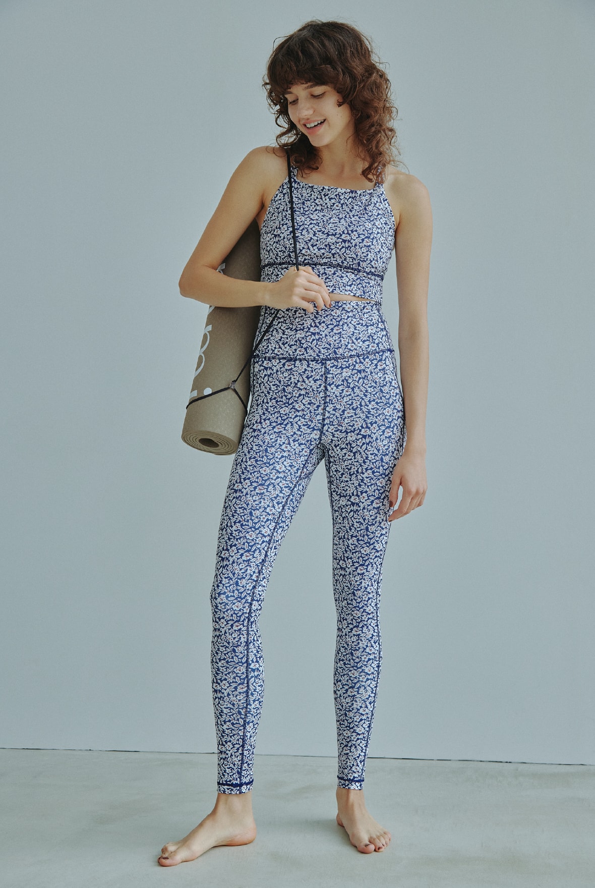 HAPPY WELLNESS YOGA SET │ emmi（エミ）公式サイト