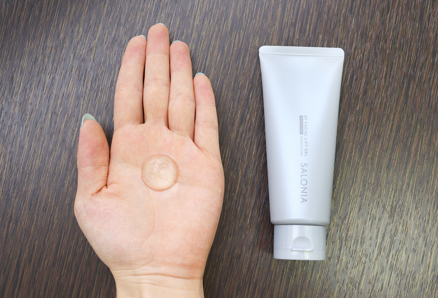 たった5分でグイっと引き上げリフトケア♪ SALONIA(サロニア)温感RF