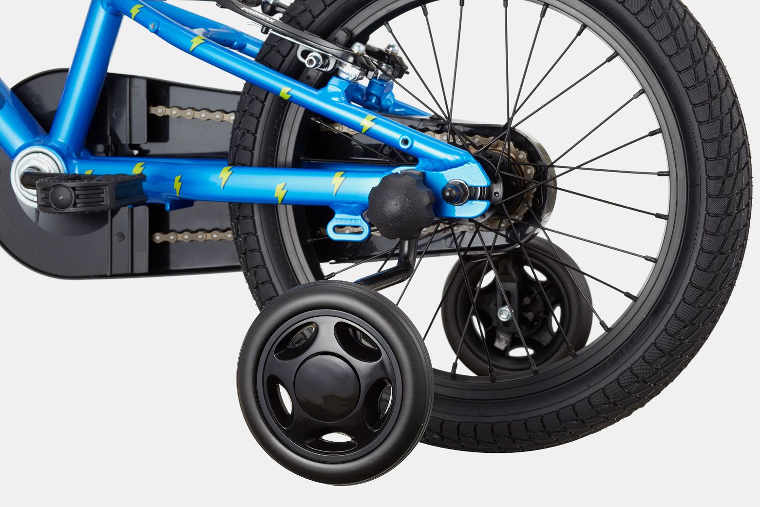 C22_C51352U_Kids_Trail_FW_ELB_