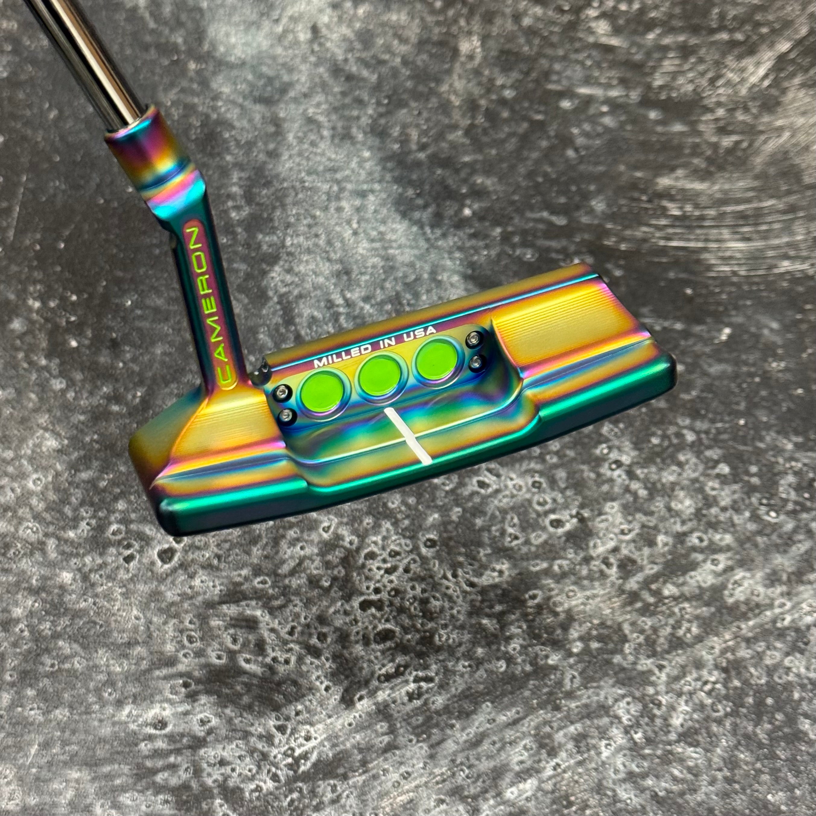 Scotty Cameron Studio Style Newport 2+ (Crazy Rainbow PVD