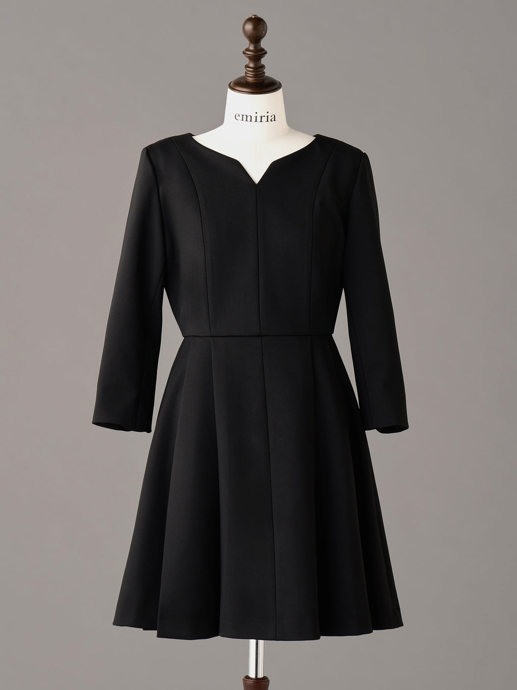 Tucked Waist Flare Dress | エミリアウィズ 公式オンラインストア