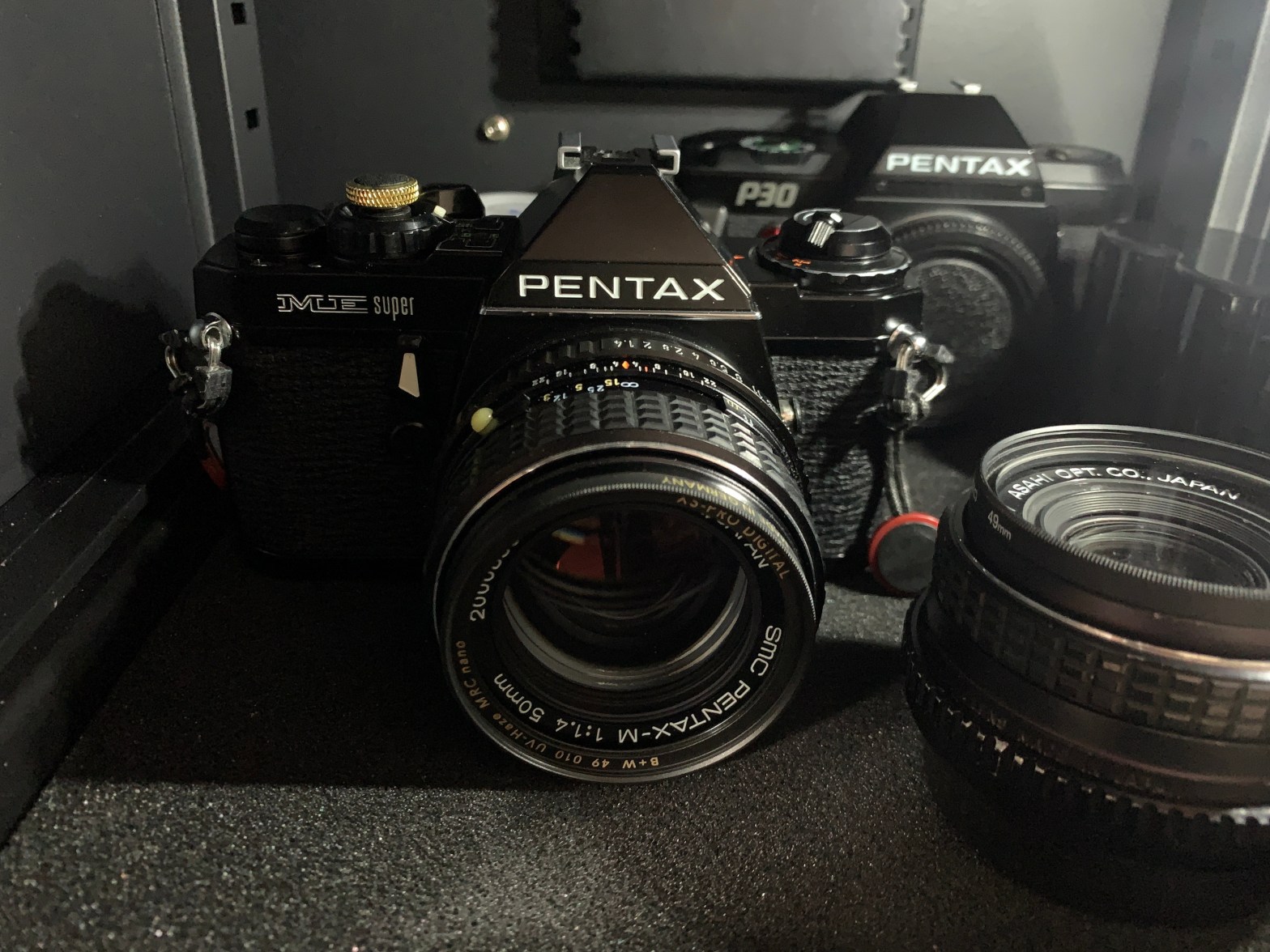 Camera Review: Pentax ME Super (featuring Portra 400 and the SMC-M