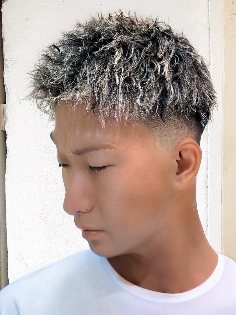 年代別｜メンズに似合うシルバーのメッシュ16選！注意点まで美容師が解説