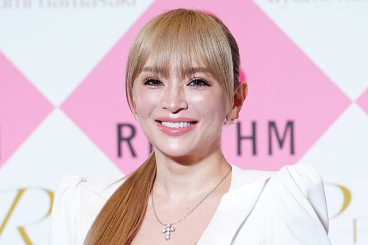 サイン、記念撮影の