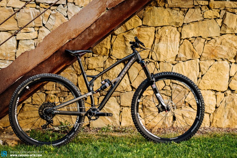 First Ride: The 2016 Nukeproof Mega 275 and 290 | ENDURO