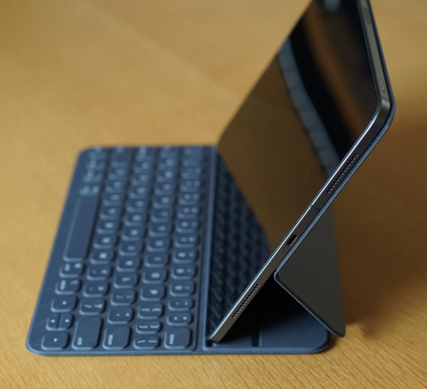 iPad Pro 11インチ用のSmart Keyboard Folio(USキーボード)詳細