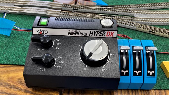 鉄道模型運転会のKATO製パワーパックを新型に入れ替えました！（2021年