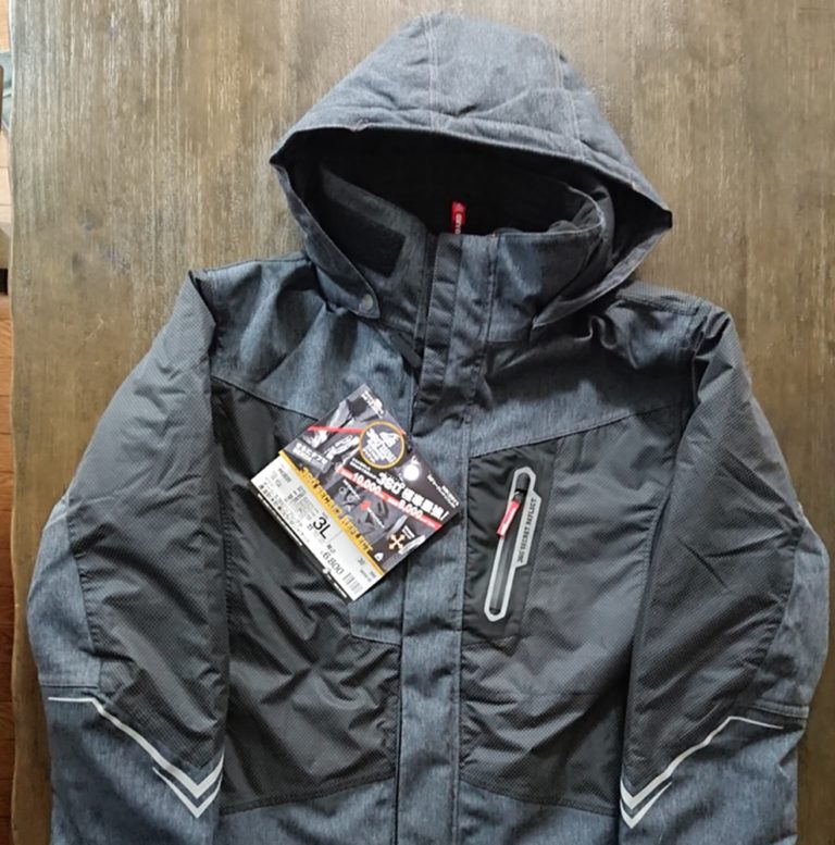 ワークマンの『イージス360°リフレクト』に脱帽！おすすめの防寒着はコレ！