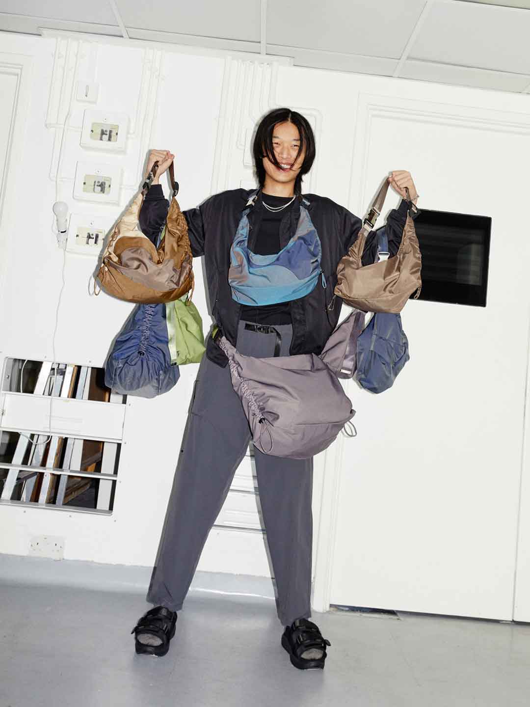 ARCS(アークス) | ヘイ スリング バッグ - ブルー | ESCAPERS ONLINE