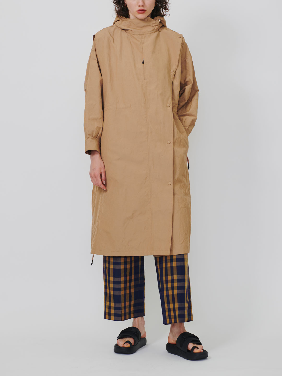 WRYHT(ライト) | アシンメトリーフロント アノラックコート - ベージュ