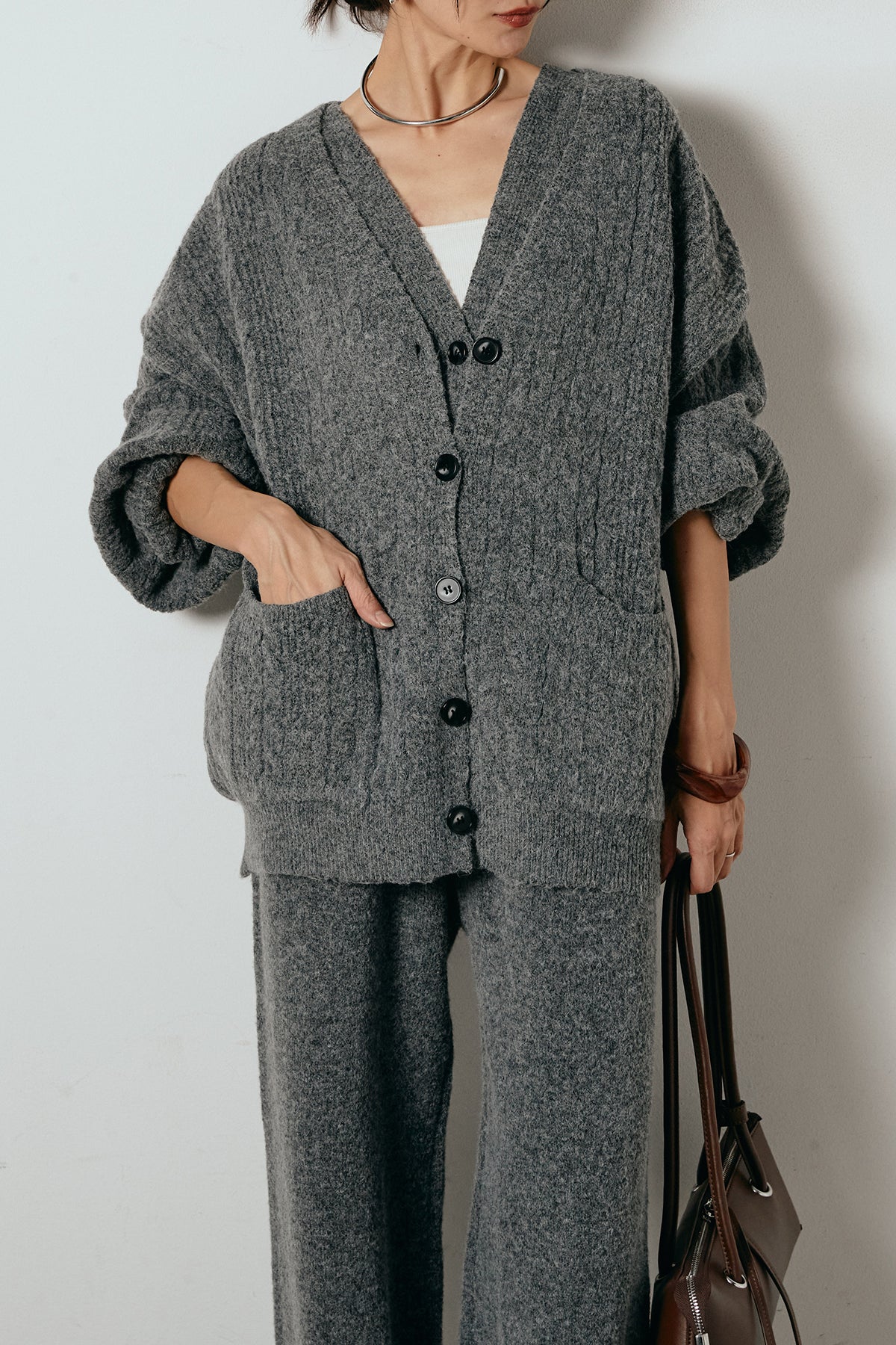 SET]3ピースフロントボタンニットSETUP – ESICA