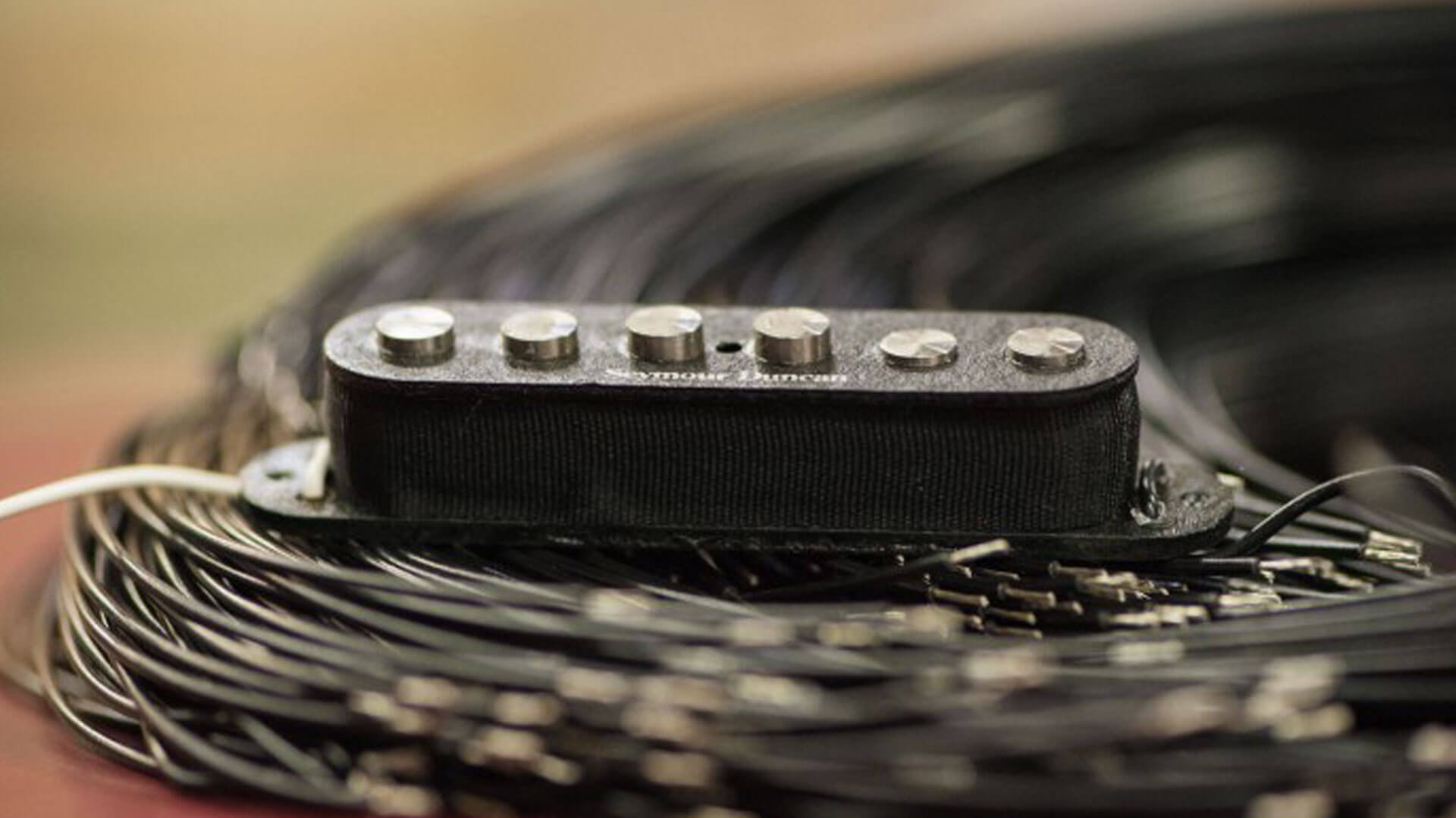 Quarter Pound™ Staggered Strat | SEYMOUR DUNCAN