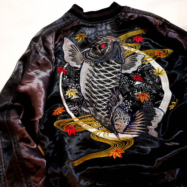 さとり satori [ 紅葉と鬼鯉 ] 刺繍 リバーシブルスカジャン GSJR-023