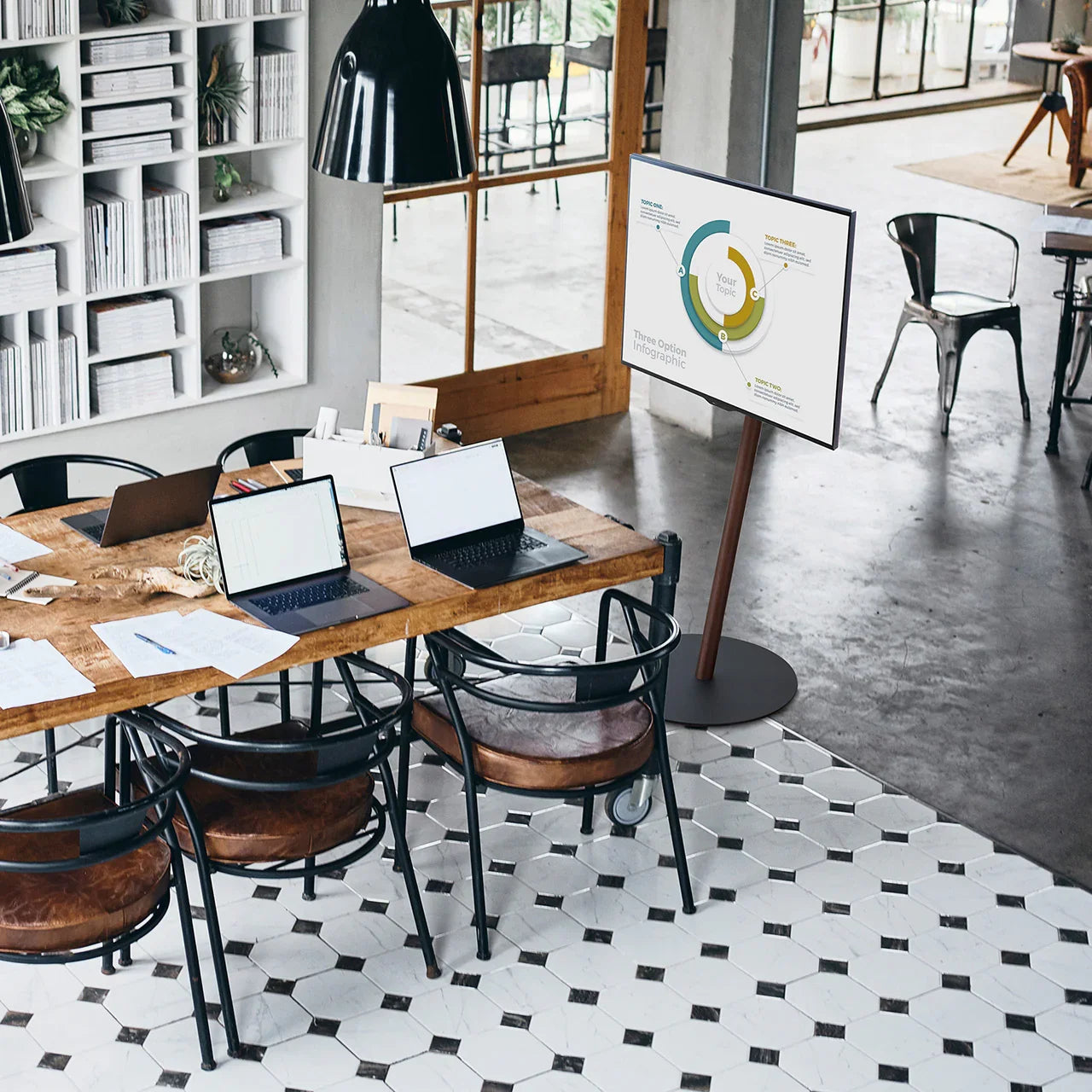 WALL SEVENSTAND A2（LOW/HIGH TYPE）