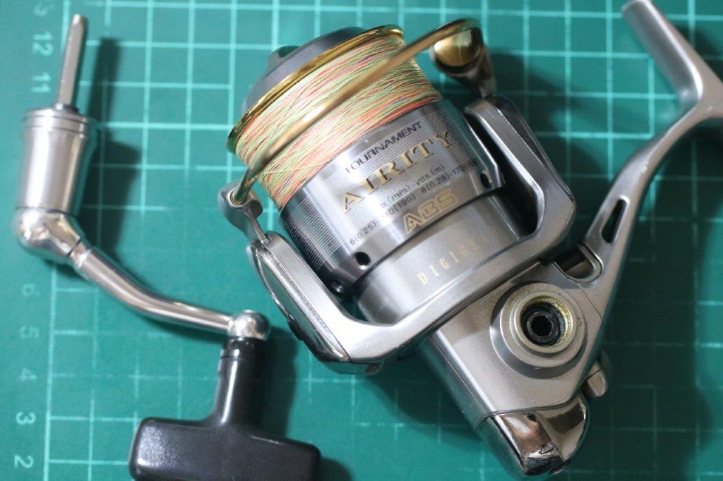 オーバーホール依頼 トーナメントエアリティ 2500 | リールカスタム