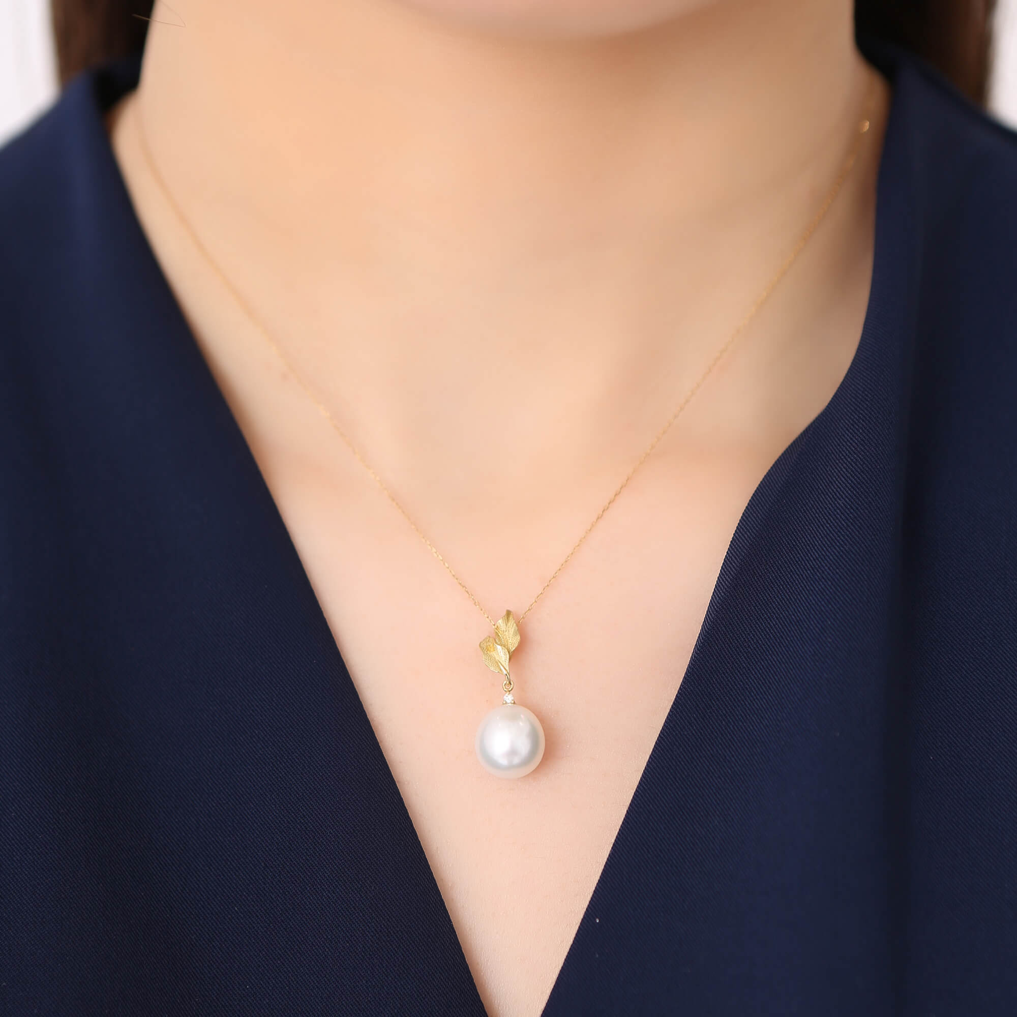 常盤木】シロチョウパール ダイヤモンド イエローゴールド ペンダント