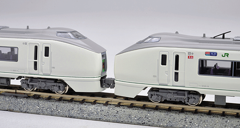 JR東日本 651系“スーパーひたち” – 新製品紹介