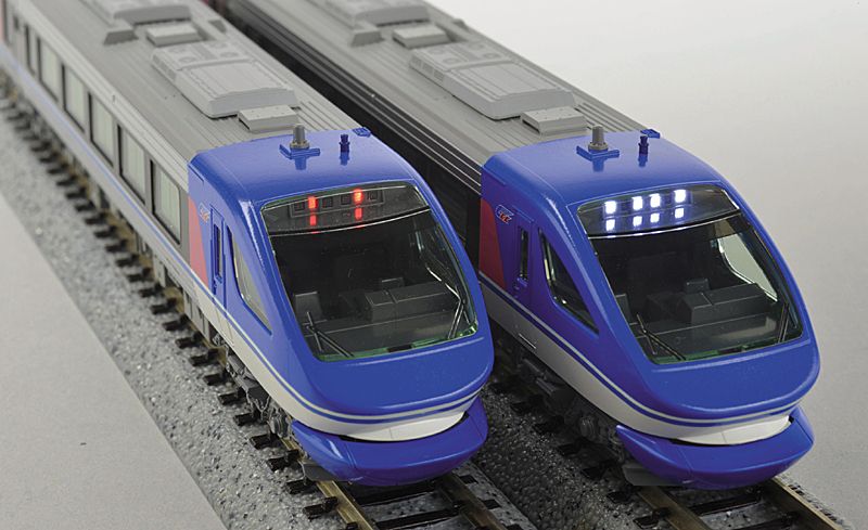 智頭急行 HOT7000系 “スーパーはくと” – 新製品紹介