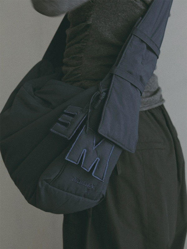 Marmot×ETRE TOKYO PERTEXパディングショルダーバック(F OFF WHITE