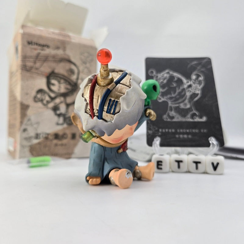 POPMART Hirono Echo Series 2025 Secret “Never Growing Up” – NEW – ETTV